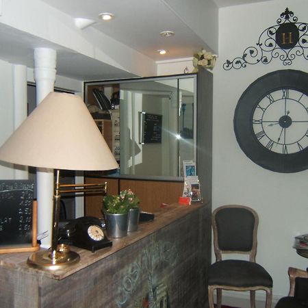 פריז Hotel Cosy Monceau מראה חיצוני תמונה