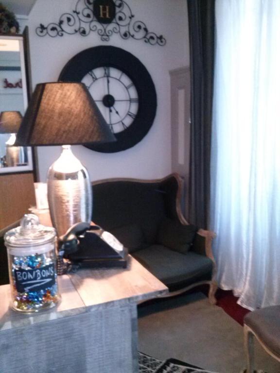 פריז Hotel Cosy Monceau מראה חיצוני תמונה