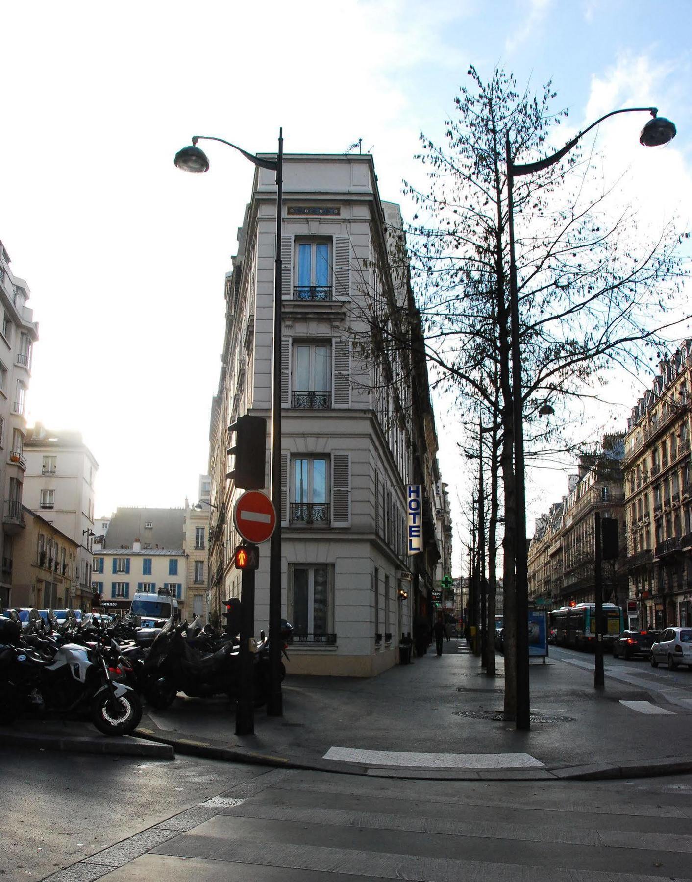 פריז Hotel Cosy Monceau מראה חיצוני תמונה